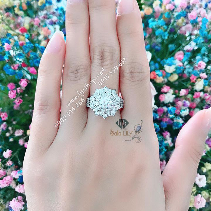 NHẪN SUN FLOWER 5.4 LY GIA - N.5137