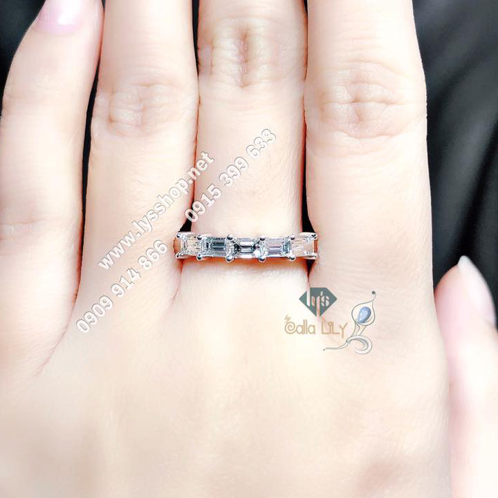 NHẪN BAND 5 VIÊN KC BAGUETTE