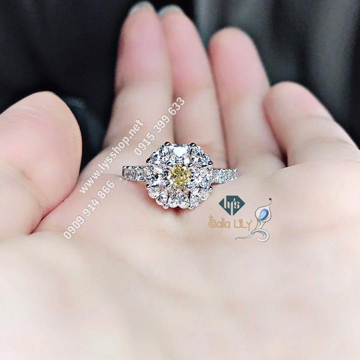NHẪN OVAL VÀNG & KIM CƯƠNG TIM - N.5788